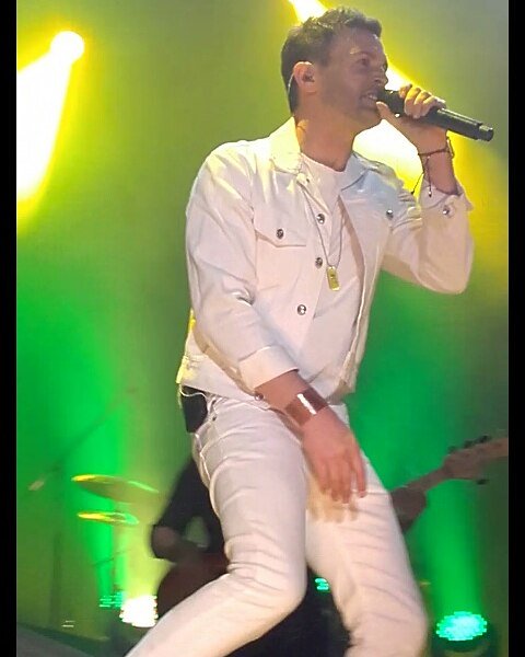 RochiiAmado's tweet photo. Y por ti lo doy todo, todo sin esperar! #AxelEnElHipodromo #AxelEnHDP #Axel25N @AxelOficial
¡Tremendo show! Increíble y único! https://t.co/XqmZImPYP3