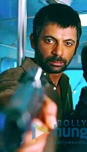 SunilGroverFC_'s tweet photo. Hey @SunilGroverians @mashur_gulati @Harshit61623545 @MADEfOrSuNiL @Angelk000 Sab tweet karo nehi to thok denge 🔫 

#SundayWithSunilGrover https://t.co/gyf66VzXQk