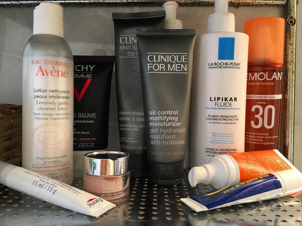 JJKPowditch's tweet photo. #que #pa #ja #face #psoriasis #atack @eucerin_international @cliniquefrance @aveneusa @vichychile @larocheposaychile #metametasona #emolan https://t.co/0Ylk88PXbM https://t.co/TcFVoAcMGh