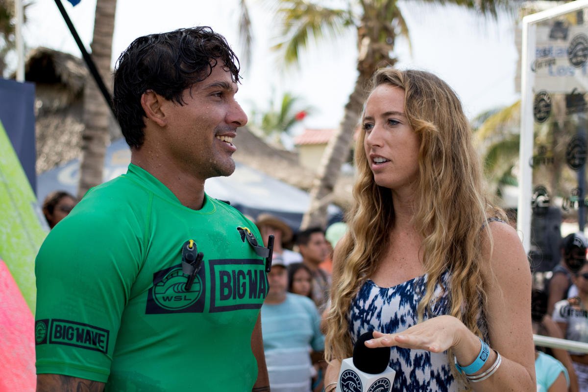 surf30's tweet photo. Muere Oscar Moncada en un accidente de tráfico: El surfista mexicano Oscar Moncada ha fallecido en Puerto… https://t.co/ULIfwkl8x4 #general https://t.co/3OZPU2QPj3