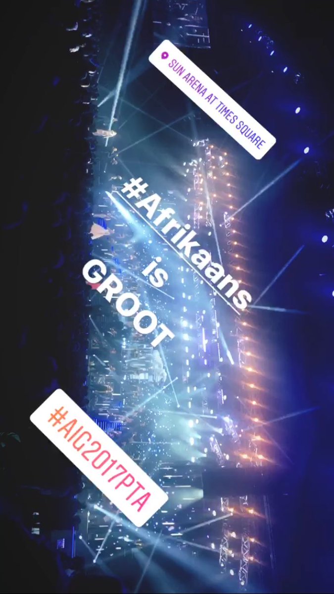 elizmabrink's tweet photo. #AIG2017pta Sjoe! wat n show! elkeen betrokke!! #welgedaan! @steve_hofmeyr @JduPlessis @MoniqueSteynSA @BarryPret79 https://t.co/Rd3rwJ9BFV