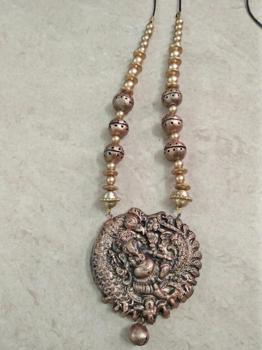 UmaRaaja's tweet photo. Terracotta jewellery making classes in velachery Trendy hobby classe..For more info visit... https://t.co/vjHPDap8lT https://t.co/pw4cWy6BMF
