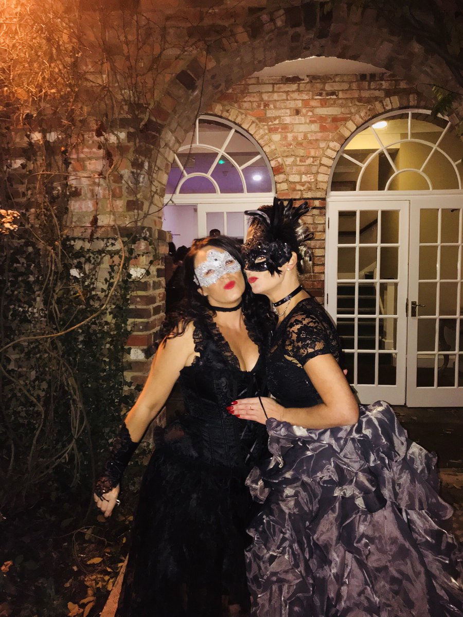 zoekr1's tweet photo. Such an amazing night @RotaviveHast @EFT_Hastings @Rotary #raisingmoneyforlocalkids #gothicmaskedball https://t.co/4U09z3wnMI