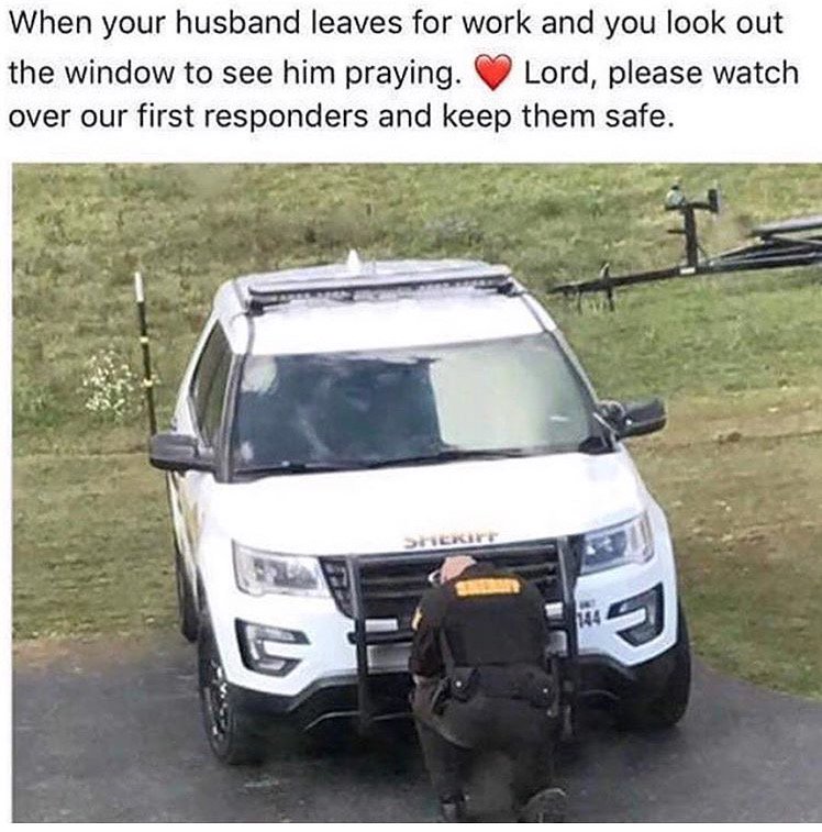 CloydRivers's tweet photo. Respect. Merica. https://t.co/8lDCHcwYWB