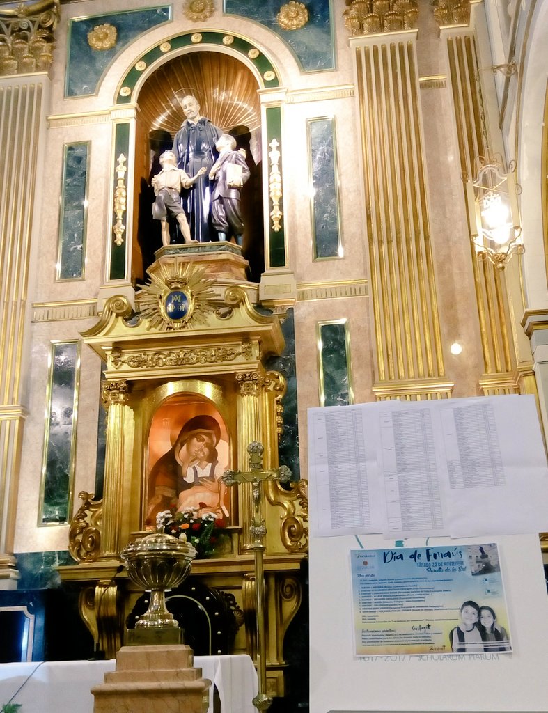 fernanluq's tweet photo. Después de un año de celebración llega la clausura, que nos abre al futuro. Que el Espíritu nos guíe a @serescolapio entre los preferidos de Jesús. https://t.co/eWWgaxozMd