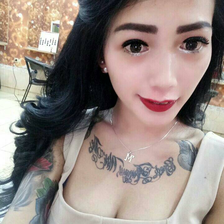 BangEL77902007's tweet photo. ✨😎Santai bersama-sama. Temukan semua keseruan disini #liveme melissa 
https://t.co/jVXiw1OFWC https://t.co/zOHgYacLEK