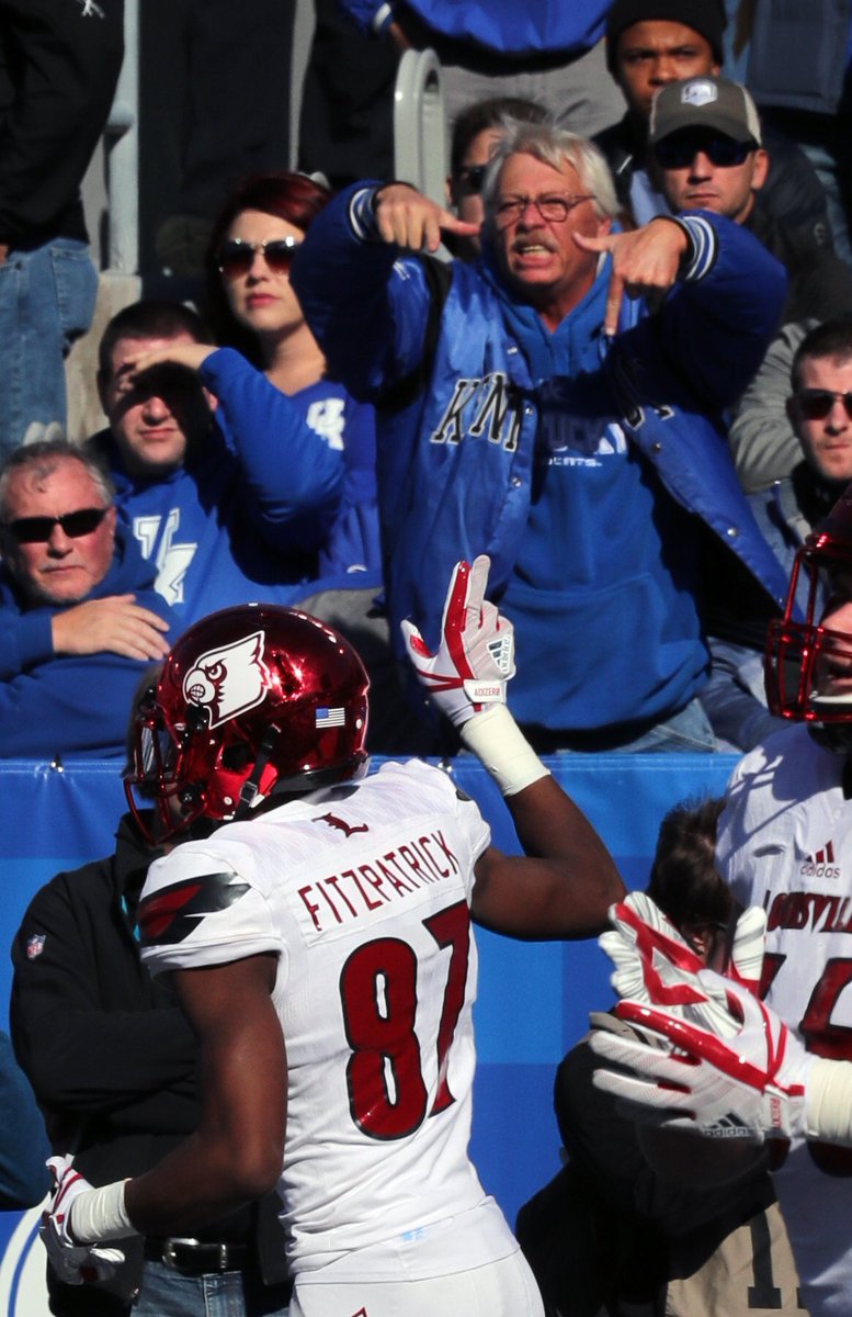 UoflUpdates's tweet photo. We own this state. #GoCards #FBBN https://t.co/xvfk0NAtyp