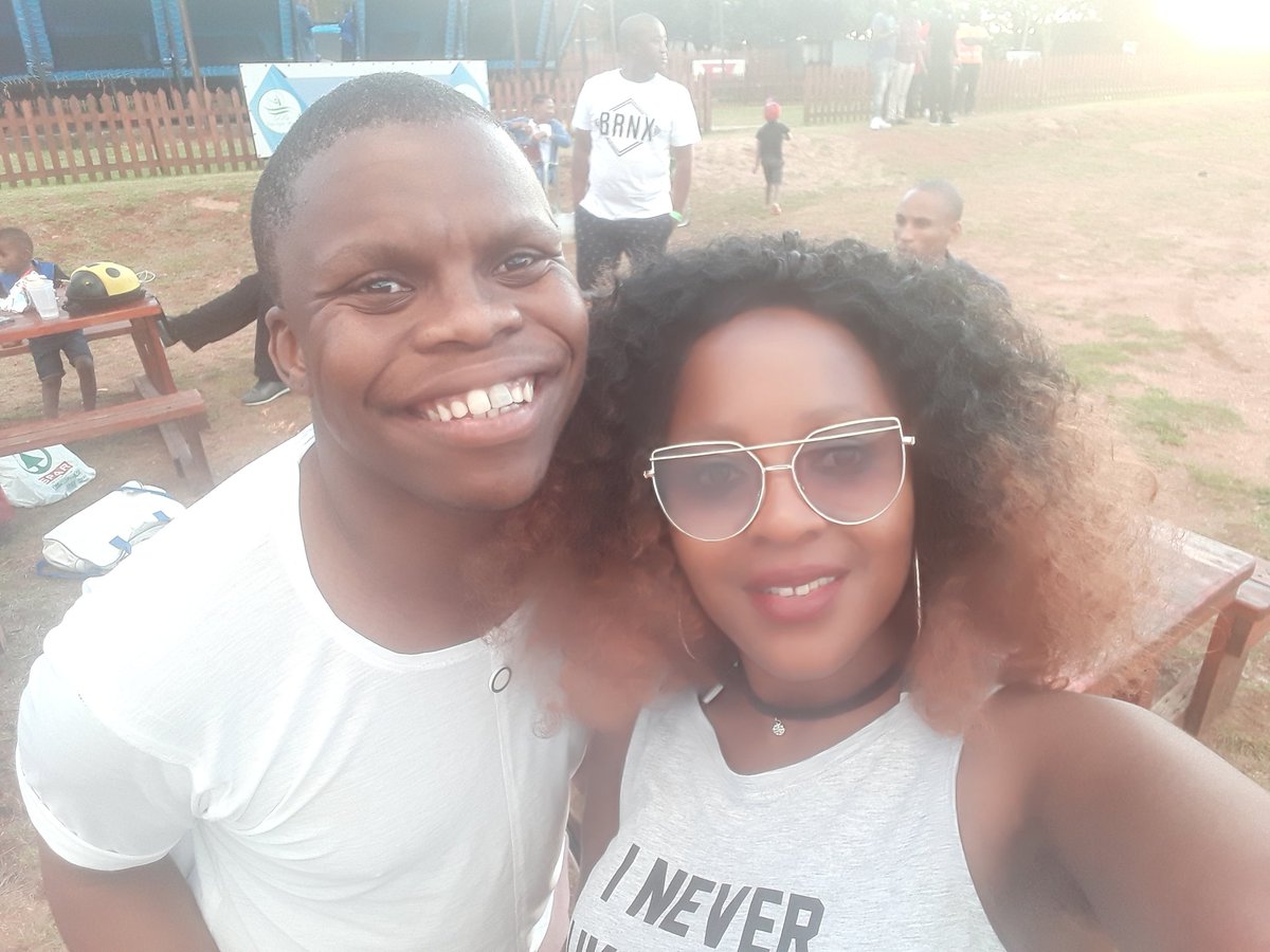 Itu_Ndhlovu's tweet photo. Gogging it out with @BontlePhiri & @Thvto_Tau #GOGSUNDAYS https://t.co/mvAfQVn4IP