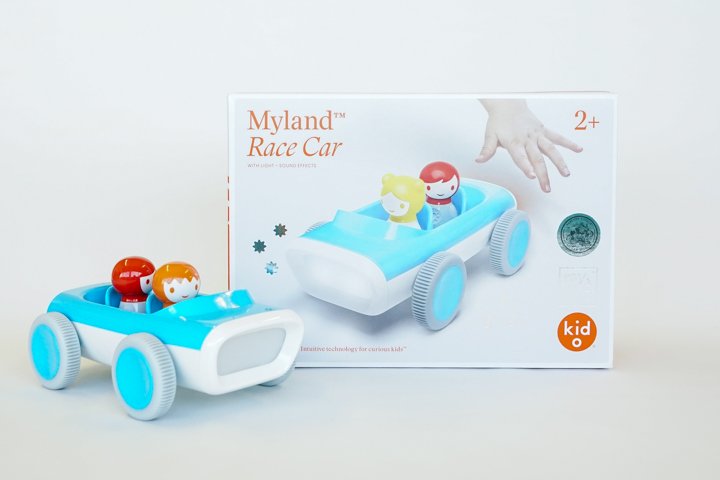 ThinkeryATX's tweet photo. Vroom! Curious kiddos ages 2+ will love this Myland™ Race Car. Pick it up in the #ThinkeryShop on #MuseumStoreSunday! https://t.co/RiV9yUcnQp https://t.co/deyymVfaSE