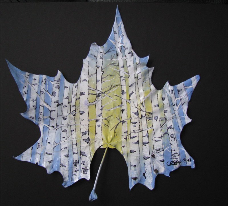 CustomPencil's tweet photo. Painted leaf. https://t.co/gBGZTCmLLq #spraypainting #paintedleaf #spraypaint https://t.co/L7D6tKAEYT