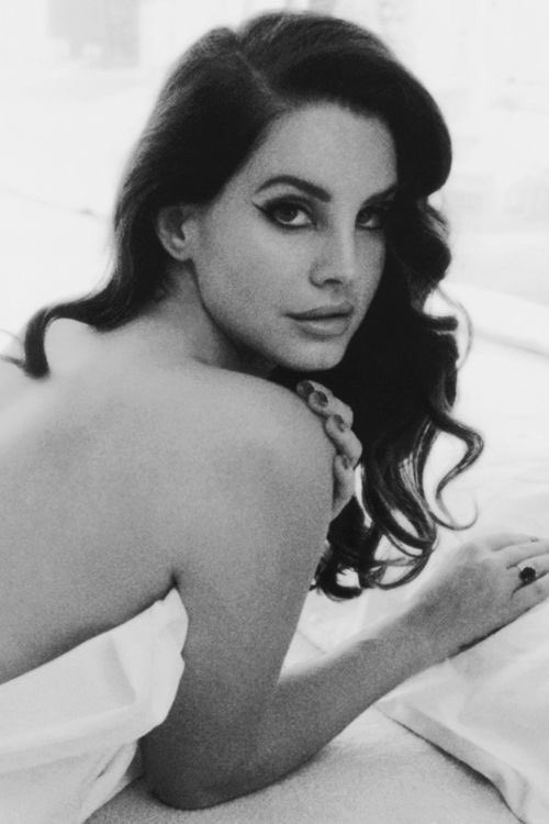 _daizzzy's tweet image. make me yours