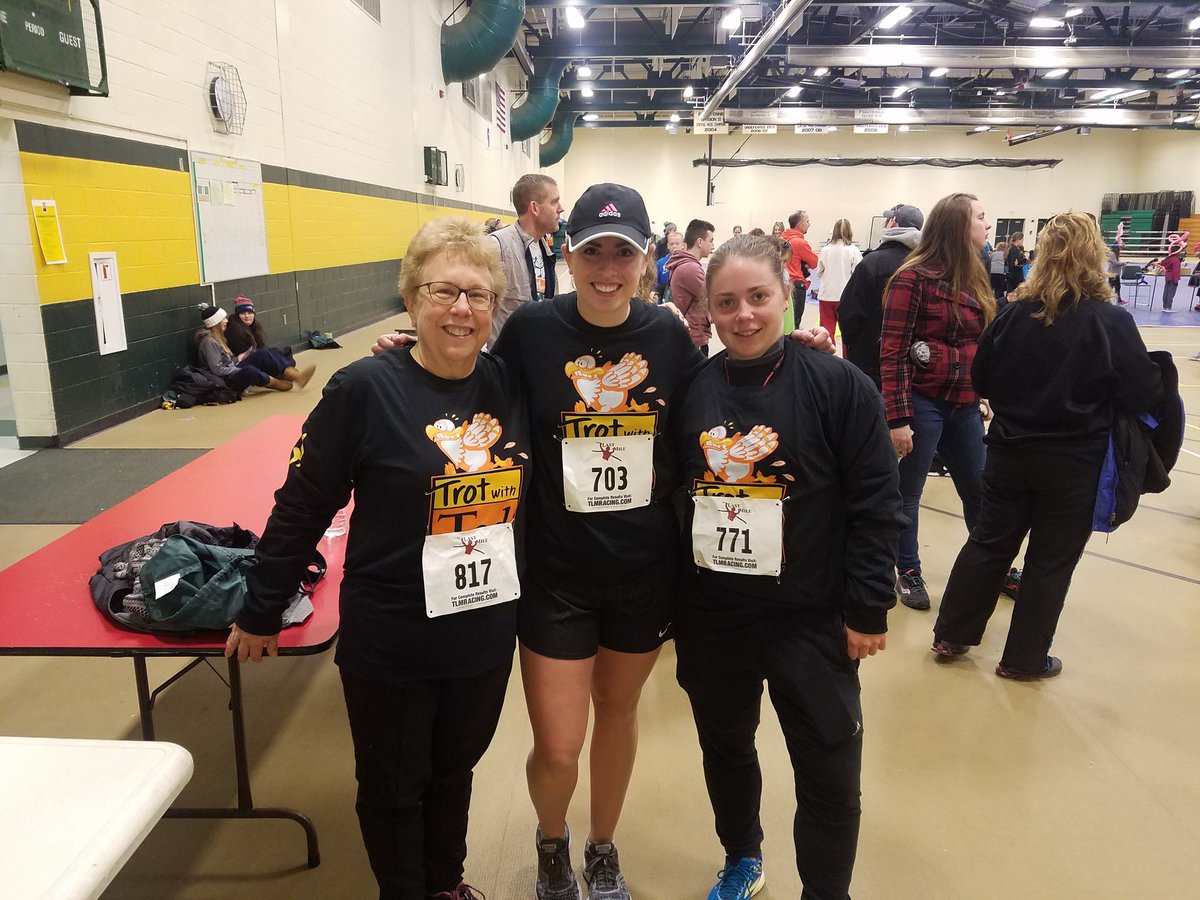 AmadioScience's tweet photo. Great race today! Congrats to all the runners! Happy to be able to volunteer and be a part of such a great organization that supports our district. Awesome job done by all #trotwithted @TEDEdFound https://t.co/jzjq2zKbck