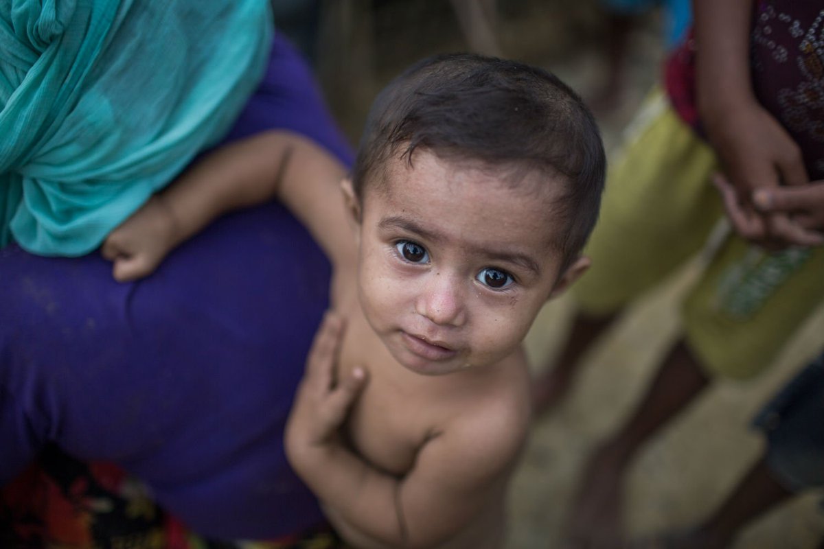 The total number of Rohingya refugees in Bangladesh could soon top 1 million. This is the fastest growing refugee crisis of our time. bit.ly/2B3eLsS