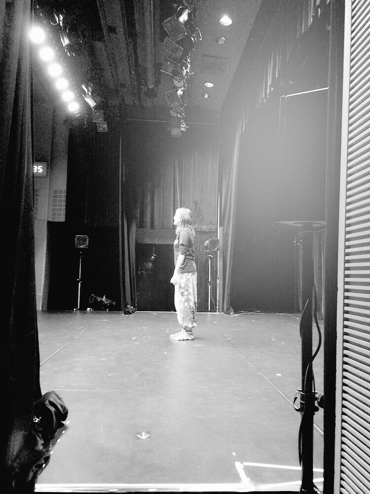 snykmn's tweet photo. 元素G第1回ダンス公演「Element D」
全3公演、終演致しました!
沢山のご来場、応援、ありがとうございました😊
集合写真の皆が楽しそう過ぎて愛おしい。
あっという間でしたが、濃いぃ時間でした✨
ありがとうございました!!
取り急ぎ御礼までm(_ _)m
#元素G #えれめんとごんべえ #ElementD https://t.co/Zg4TGk4AUm
