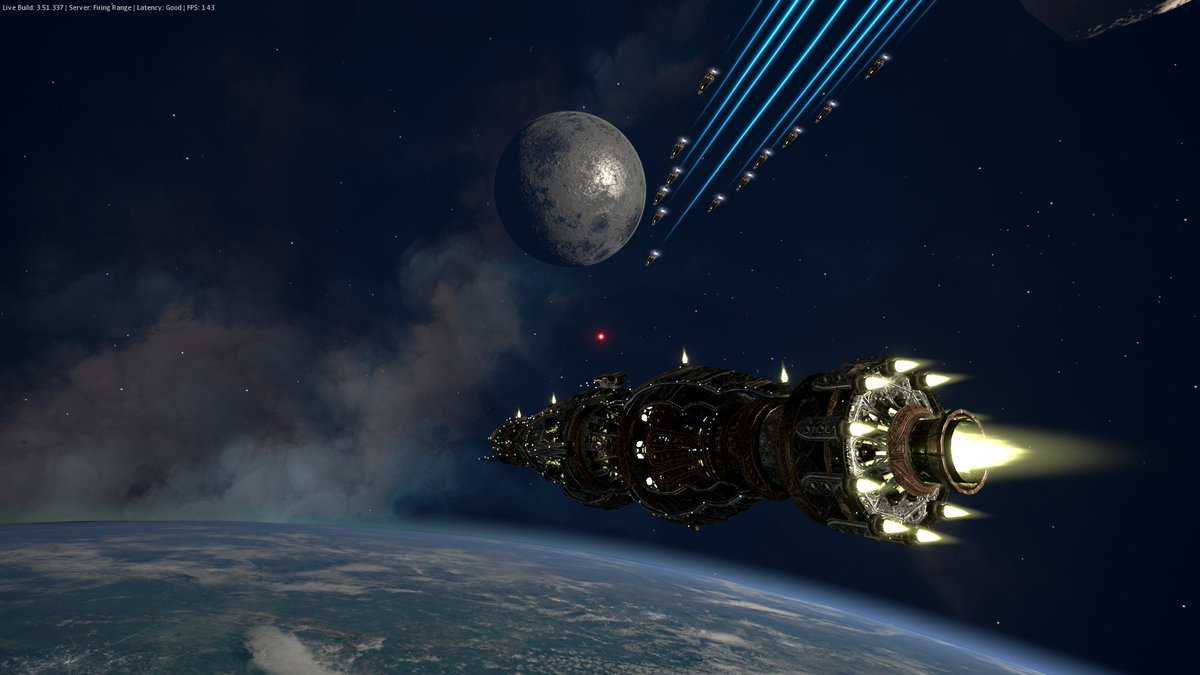 jannepyy's tweet image. Screenie of the day is the Charon Colossus from #FracturedSpace.