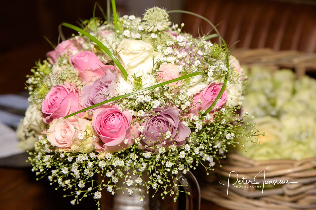 PerfectPicts's tweet image. Nieuw Bericht: 20 Items voor de EHBO kit van je Trouwdag - bit.ly/2AcvFpA