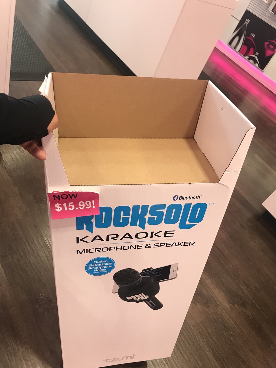 Customers in Kam love the Rocksolo’s!!!!! @scotoishi <a href="/AdrianVanHooser/">Adrian Van Hooser</a> <a href="/richgarwood/">Rich Garwood</a> <a href="/ajleao/">Andrew Leao</a> #magentalife #Tmobile
