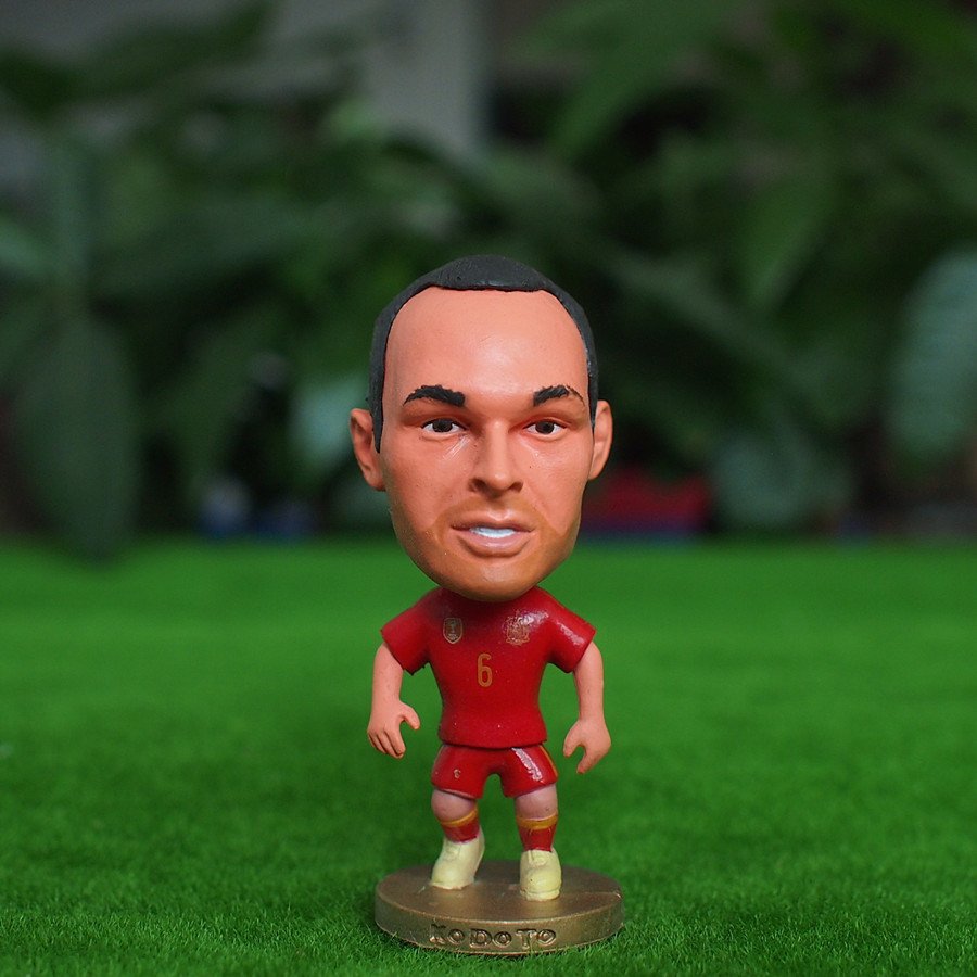 Retweet and follow @figurinhocom for chance to win this Andrés Iniesta in Spa ... figurinho.com/andres-iniesta…