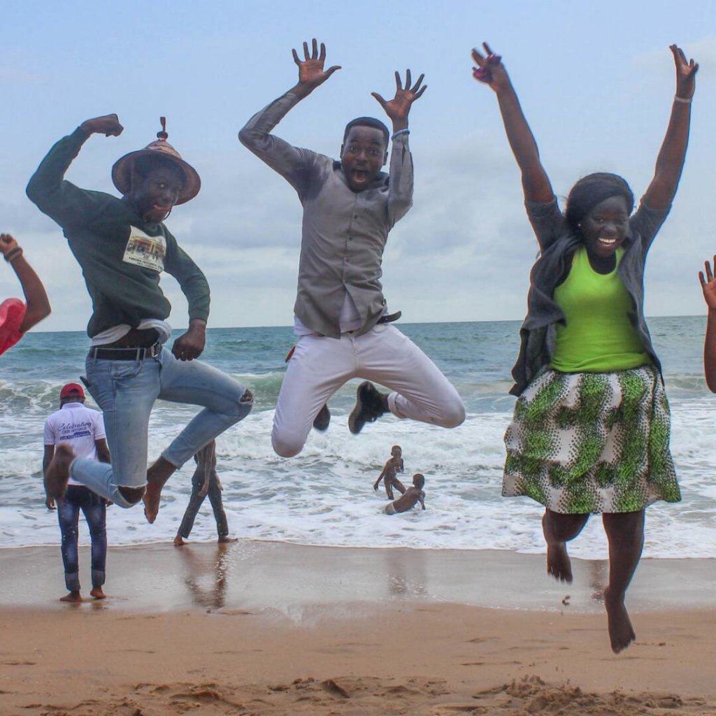 IntellectoGhana's tweet photo. When Intellecto is in the skies and you have to catch it at once by force..
#IntellectoHashtagAwards
#IntellectoAt25 https://t.co/mGN2Me26Ov
