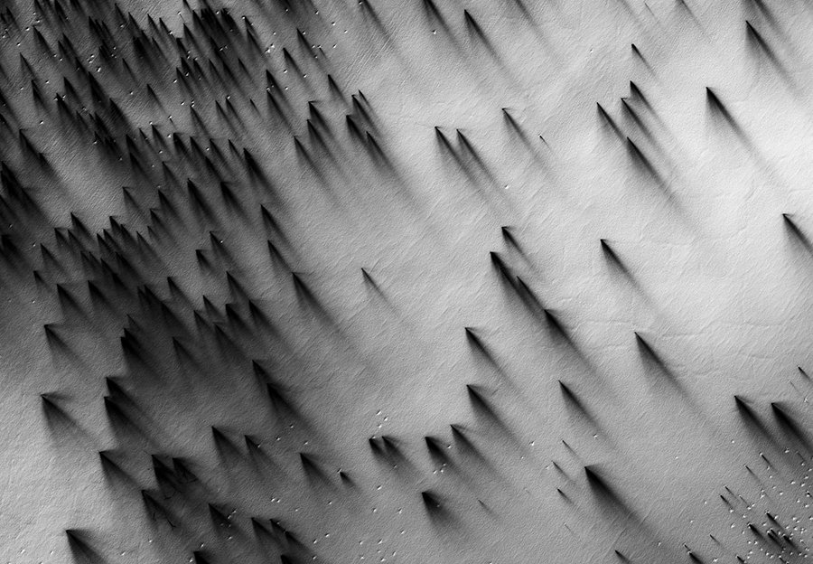 aperturefnd's tweet image. “This Is Mars” shows the Red Planet like you’ve never seen before: ss1.us/a/o4I4qmsP