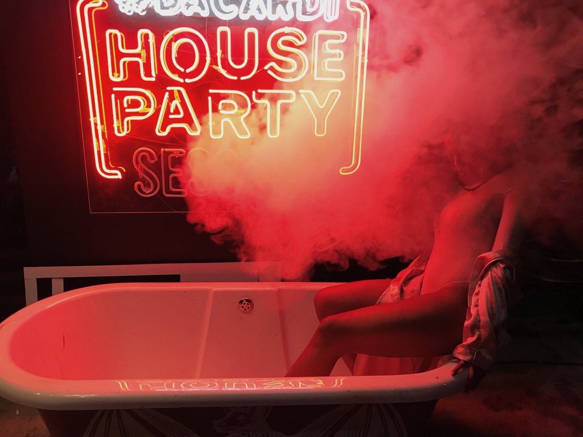 Gabzee_M's tweet photo. #PyjamaParty25nov πΈ https://t.co/GnzGnfezHF