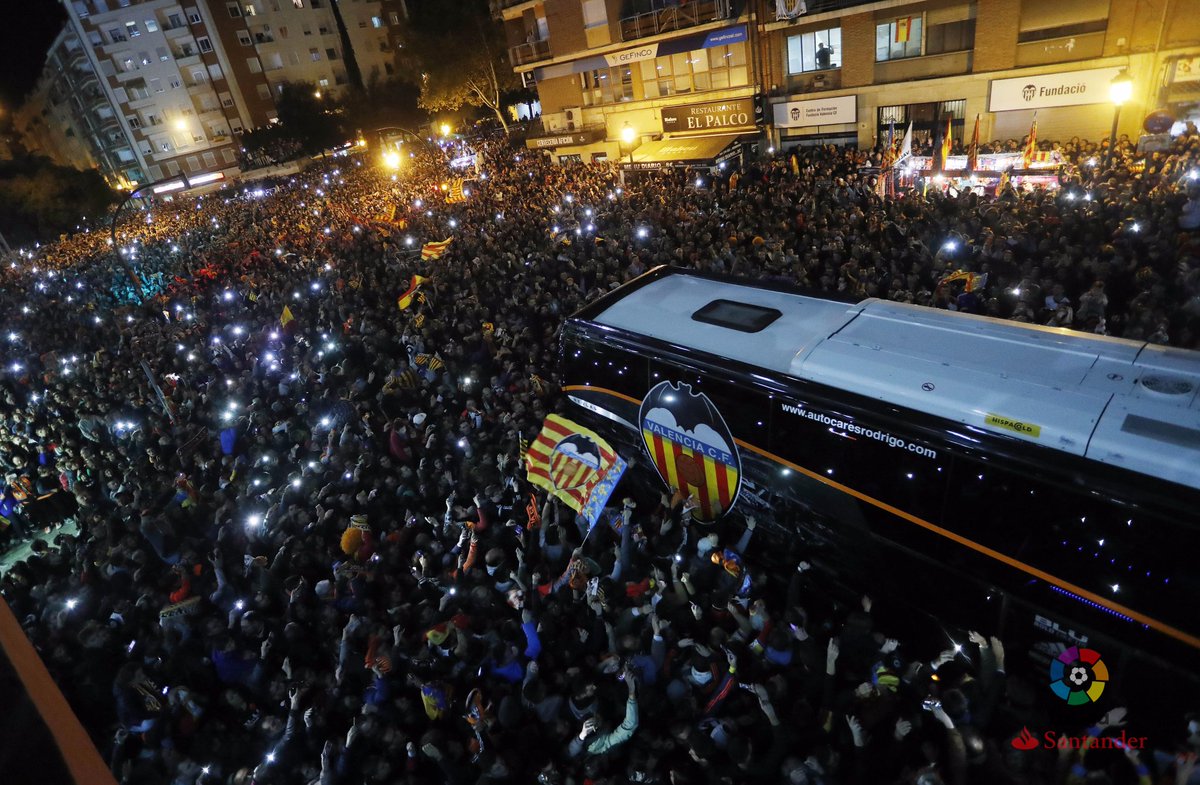 LaLigaEN's tweet photo. .@valenciacf_en arrive at Mestalla... 

🚶🚶🚶🚶🚶🚶🚶🚶🚶🚶🚶🚶🚶🚶🚶🚶🚶🚶🚶🚶🚶🚶🚶🚶🚶🚶🚶🚶🚶🚶🚶🚶🚶🚶🚶🚶🚶🚶🚶🚌🚶🚶🚶🚶🚶🚶🚶🚶🚶🚶🚶🚶🚶🚶🚶🚶🚶🚶🚶🚶🚶🚶🚶🚶🚶🚶🚶🚶🚶🚶🚶🚶

#ValenciaBarça https://t.co/vBneTLAMjf
