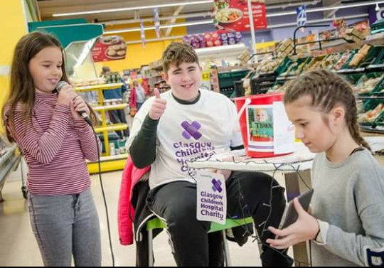 Community2045's tweet photo. #kiddkindness instore today at Tesco Auchinleck raising £323.64 for Glasgow Children's Hospital https://t.co/BPFDOFmdnJ