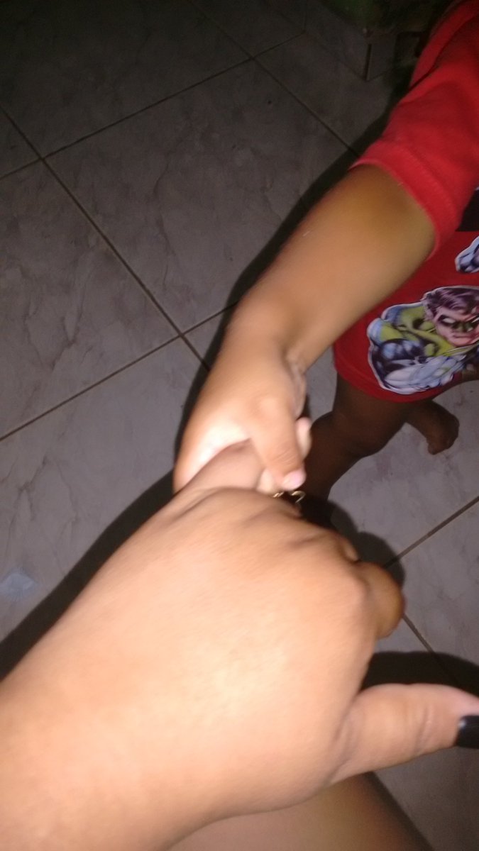 geanny32's tweet photo. Procurando frases de amor, de madrinha para afilhado sinceramente, não achei nada mais autentico e intenso do que o meu "eu te amo, rsrsrs dinda
Ama dinda mima <3
.
💙👦💟👑#Rodolfinho
#Curtindoobatizadodomeuafilhando https://t.co/6elK5s06Hj