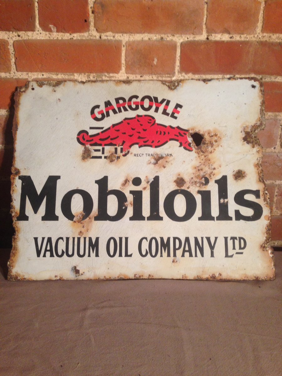 tkovintage's tweet photo. Sign Sale https://t.co/JFOw0We9lD