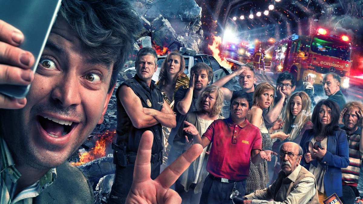 No sé por qué he tardado tanto en ver <a href="/LosDelTunel/">Los del túnel</a> Un SORPRESÓN de peli con un <a href="/ArturoValls/">Arturo Valls Oficial</a> espectacular y un elencazo, capitaneado por @NataliadeMolina y <a href="/picuetin/">raul cimas</a>, DE LUJO. Mucha risa. Mucha verdad. Mucho de todo.