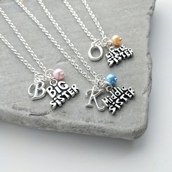 FunkyPinks's tweet image. My Sister Necklaces make fab gifts, and now you can upgrade to Sterling Silver chains, and add birthstones too! buff.ly/2n6KCqr #CraftHour