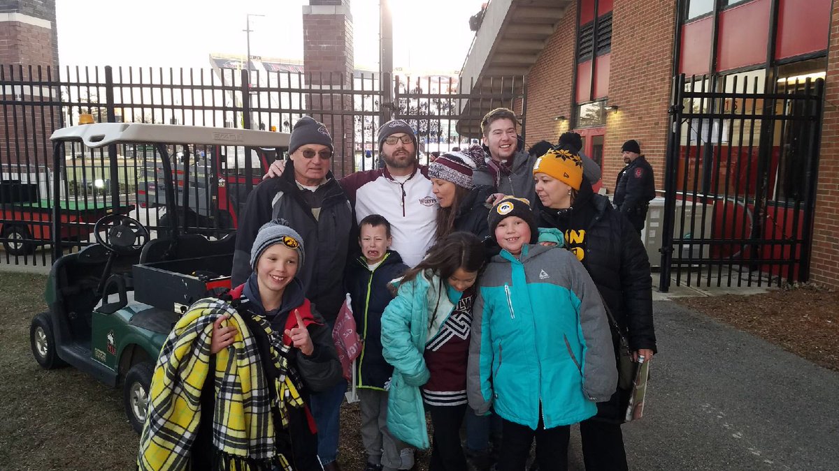 Joe Terhaar tweet media