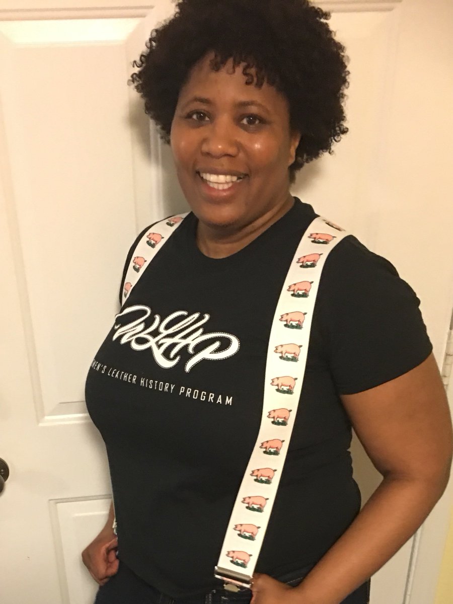 IMsL2017's tweet photo. In honor of my favorite Piggy’s announcement I decided to wear my pig suspenders and a shirt with a logo that was designed by #IMsBB2015 #IMsL2017 #IMsBB2017 #GirlComplex What is this smile I am giving? Life hurts https://t.co/VC8Qfl4l1a