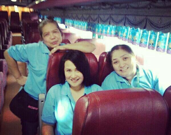 imnarc_ph's tweet photo. 'Blue Ladies' on a Medical mission trip!
...and I'm reaaaaady for it with a grateful heart!πππ ...
#cognizantoutreach #10years #global #IAMoutreach #outreachph #volunteers #muntinghilingfoundation #medicalmission #grateful https://t.co/6lzCGqZKgu