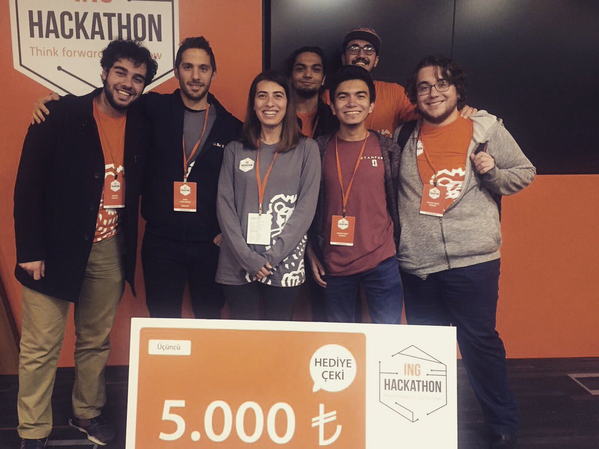 Ekara7tepe's tweet photo. 4. Kez düzenlenen #INGHackathon2017 ' de mentoru olduğumuz HAİ 29 ekip arasından 3. oldu ve ödülü kaptı 👏👏Hepsi pırlanta gibi bu gençler ile hatıramız olsun istedik ve hayallerini konuştuk😊😊@ingbankturkiye https://t.co/2QQoMboLnT