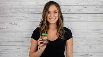 hotsaucescom's tweet photo. Watch This Hot Sauce Review What she says is Priceless:  https://t.co/h7A7ouph4Q  
Huy Fong Chili #Garlic Sauce Review #Spicy #Delicious https://t.co/4GgBz3pUsY