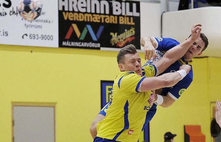 Fasteignasalinn <a href="/TeddiPonza/">Theódór Ingi Pálmason</a> að slaka á sunnudagskvöldi 💪

<a href="/Seinnibylgjan/">Seinni bylgjan</a>