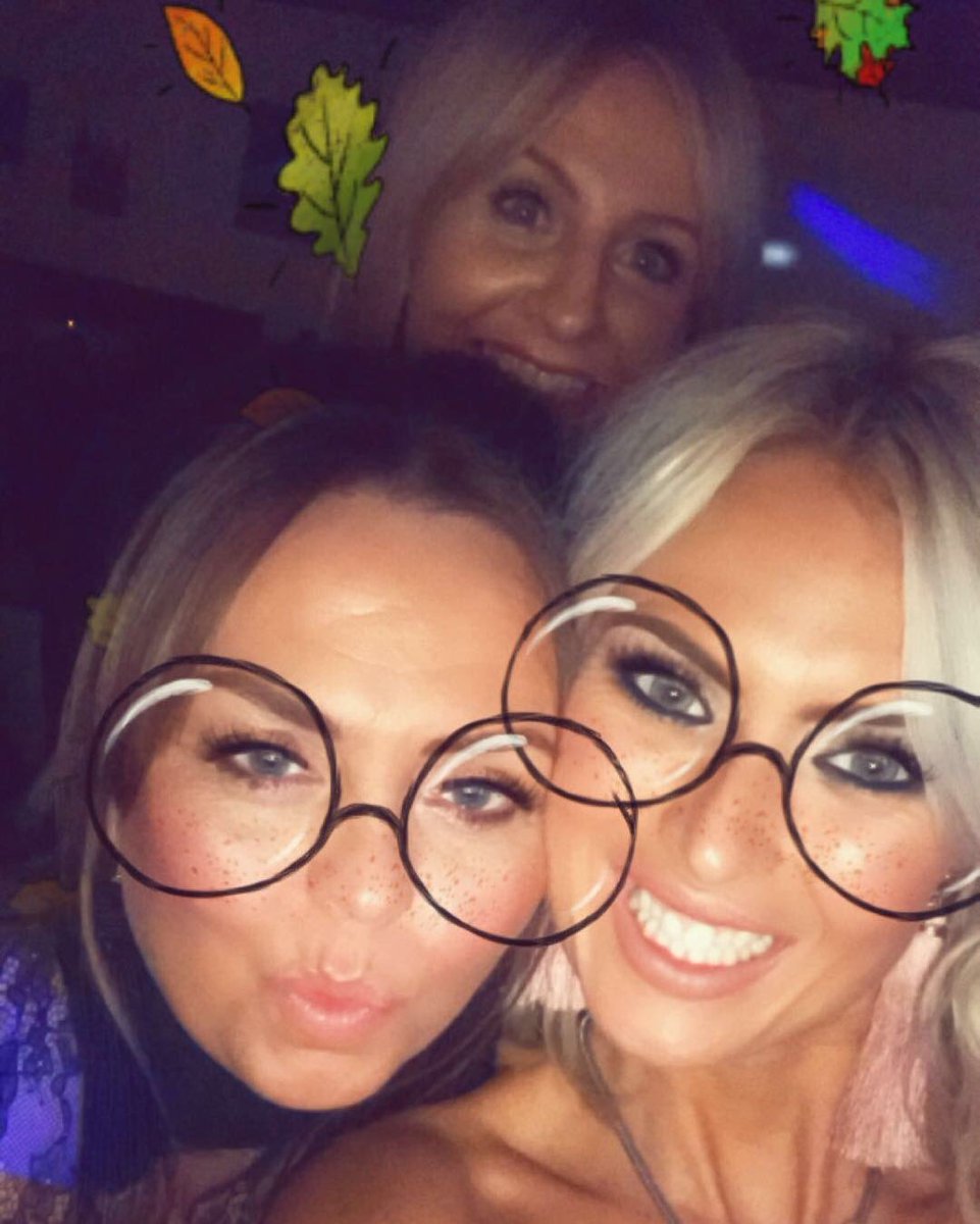 vicwestwood's tweet photo. LN 🖤love all my mates but they can get lost until January. I cannot cope with being an absolute melt all day chucking my guts up 😂#HungoverToDeath 💀 https://t.co/OcRfsMdpVx
