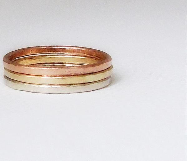 GoldSmackRings's tweet photo. Gold Stacking Rings.  14k. https://t.co/S2aGZQTJki   #weddingband #jetteam #etsymntt https://t.co/gVLD5P9uxA