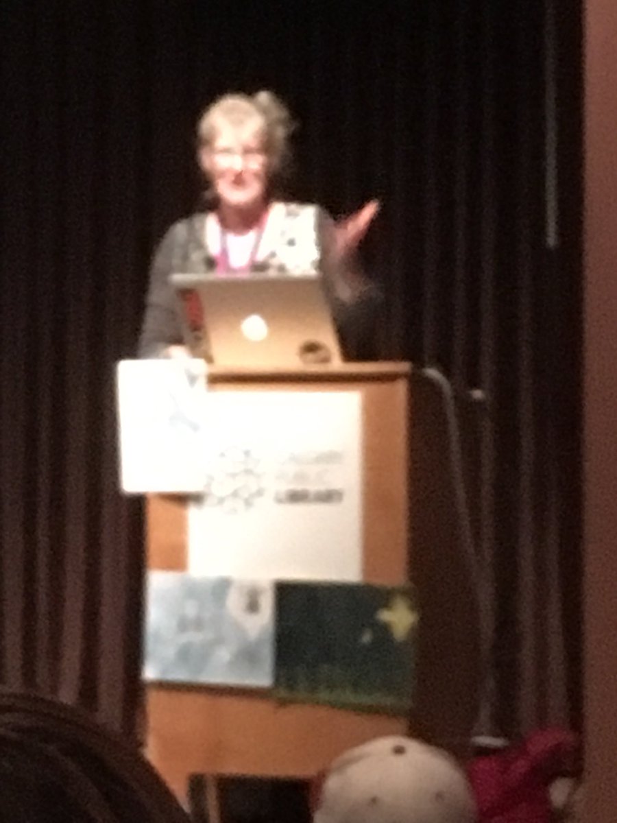 Hame1DM2020's tweet photo. Apologies for sloppy capture. iPhone is limited when zooming in. That’s a fantastic video @WPPuppetTheatre #PuppetPopUp #Canada150 https://t.co/rxXKQdI8P3