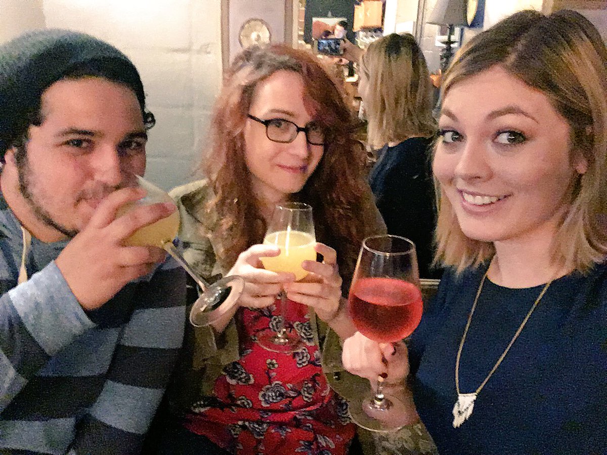 Karakancel's tweet photo. Brunch and shopping with @yohosiefgc @Moogle_Parade #hellaextra https://t.co/8lg2PwlDrN