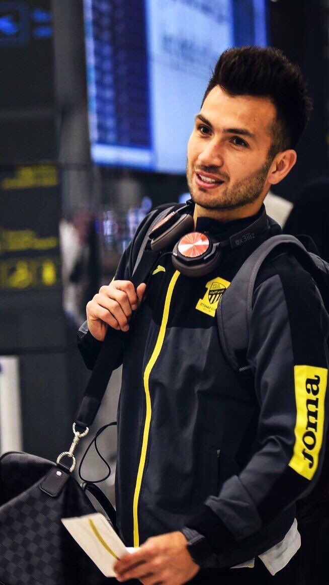 Hamad192Moh's tweet photo. keep going our hero ⚽️💛🖤 https://t.co/9mxp6VBQxm
