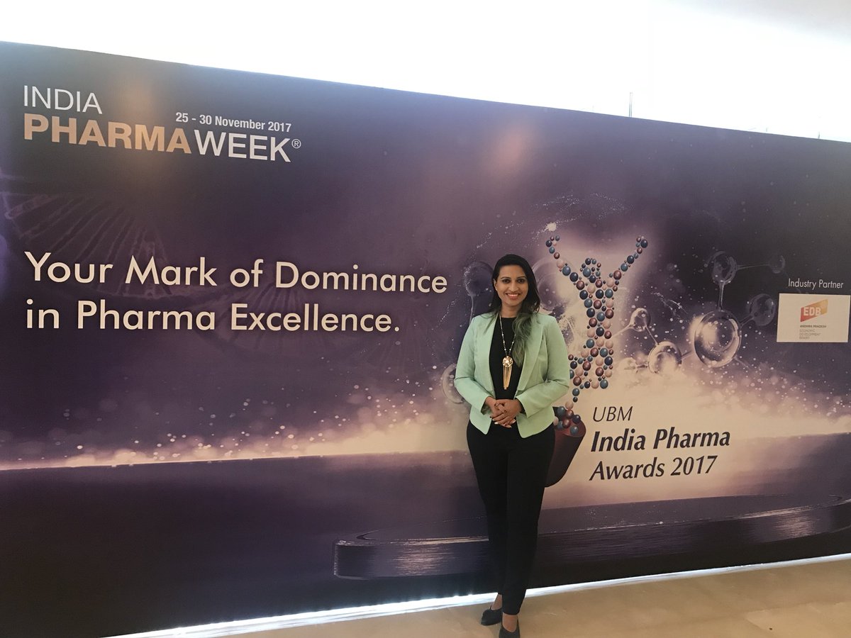 IamRitzBitzz05's tweet photo. Monday Morning starts with a Bang! @KaveaRChavali is chosen to host the India Pharma Week @TheWestinMumbai 🎤🎤👏🏽😄👍🏼🤝#preconnect2017 #anchorpresenter #mondaymania #mytalent #myartistmypride # https://t.co/Z35ZQjSHGG