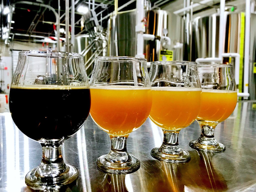 2_PintsPlease's tweet photo. Bitter is Better at Trillium Brewing Company https://t.co/87UUv5DNIK https://t.co/FbFsas1omj