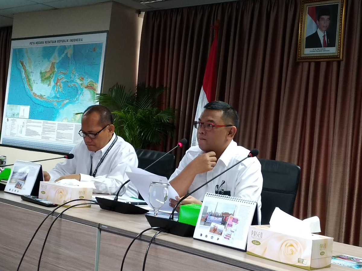 KemenkoInfra's tweet photo. Deputi Bidang Sumber Daya Alam dan Jasa @kemaritiman Agung Kuswandono dlm konferensi pers #Nusatic2017 , Jakarta (27/11) https://t.co/W8WeWRIlU0