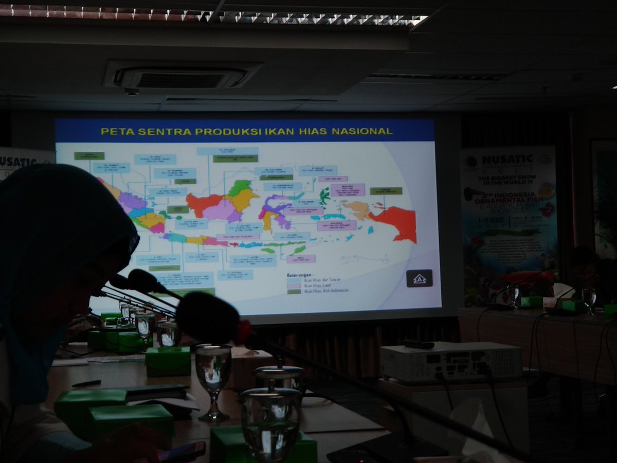 KemenkoInfra's tweet photo. Deputi Bidang Sumber Daya Alam dan Jasa @kemaritiman Agung Kuswandono dlm konferensi pers #Nusatic2017 , Jakarta (27/11) https://t.co/W8WeWRIlU0
