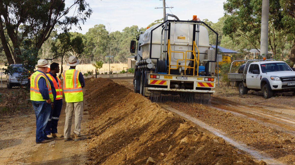 PolyCom_Girl's tweet photo. Roads aren't so expensive when using PolyCom Stabilising Aid. Proven for over 15 years https://t.co/VD3tbGrahU #strongroads #unsealedroads #innovation #australianmade #roadconstruction #stabilsing @ARRBGroup @RoadsAustralia https://t.co/me11hXiY60