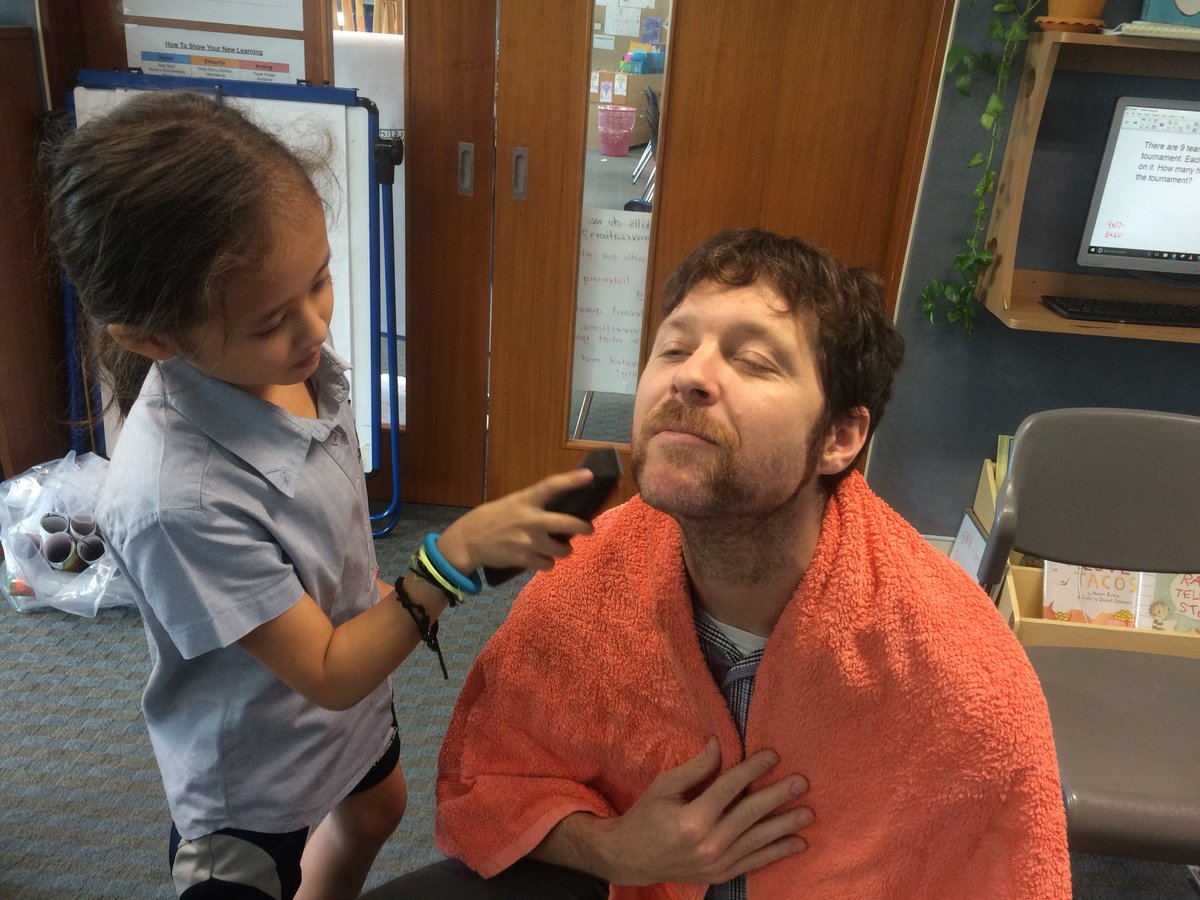 moiferet's tweet photo. #5RW Ss take ownership- over teacher @wayfaringpath These #action takers raised about $200 to raise #awareness of men’s health #Movember @Y5NIST @NISTSchool #NISTis Just hope #5ML doesn’t want to shave my head😳 https://t.co/IlFTbIVLEt