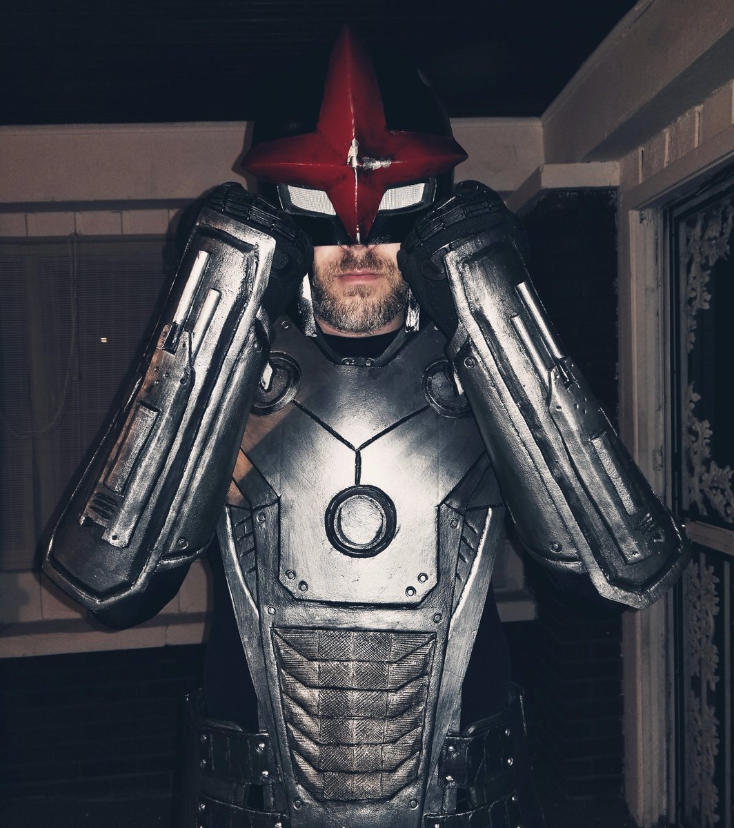 gearheadcosplay's tweet photo. Sam Alexander Nova (MCU version)
Armor by my good friend Rien Bos at moontree cosplay. 
Helmet by another good friend of mine, Nick Cooper at NCcosplay
Photo by my partner in crime Bethany Ann Vozel. https://t.co/x7IY3vChG9