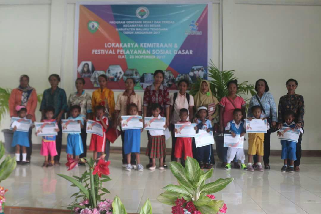 gsc_maluku's tweet photo. Lokakarya Kemitraan &amp; Festival PSD di Kec.Kei Besar Kab. Maluku Tenggara
@KemenDesa @EttyRia @harnowibi @kmngenerasi @thewee70 @gsckeibesar https://t.co/iVv3QUUXzI